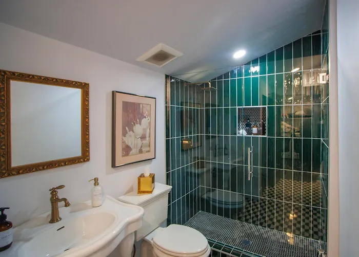 Amazing New Oasis Pool, Mins To Dt & Phx Airport Phoenix