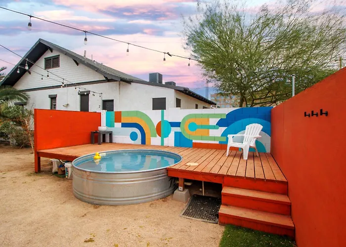Amazing New Oasis Pool, Mins To Dt & Phx Airport Сasa de vacaciones Phoenix