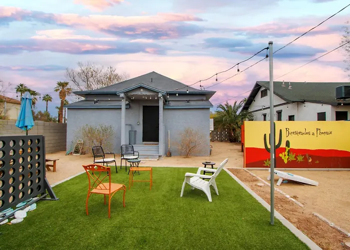 Amazing New Oasis Pool, Mins To Dt & Phx Airport * Phoenix