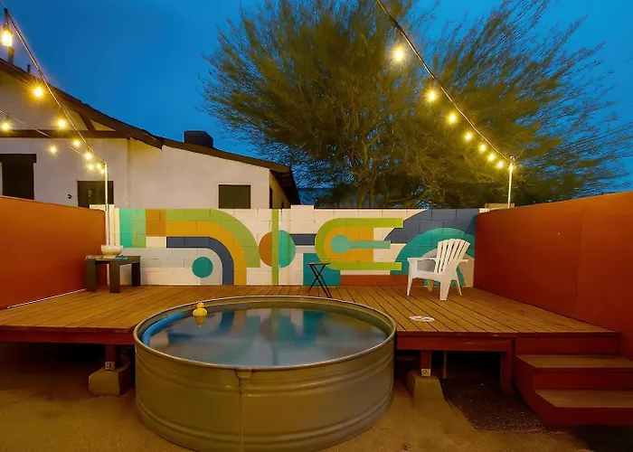 Amazing New Oasis Pool, Mins To Dt & Phx Airport * Phoenix